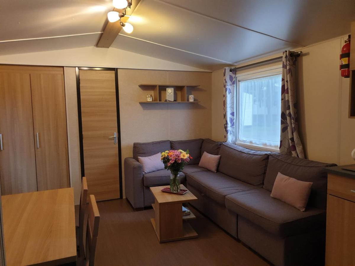 סן ז'אן דה מון Mobil-Home Confort Camping Le Bois Masson מראה חיצוני תמונה